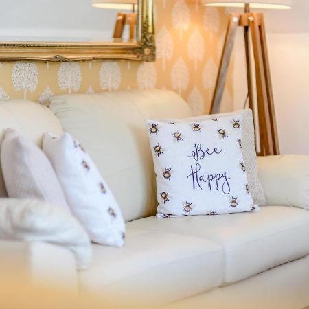 Waters Edge Apartment Ystradgynlais Kültér fotó